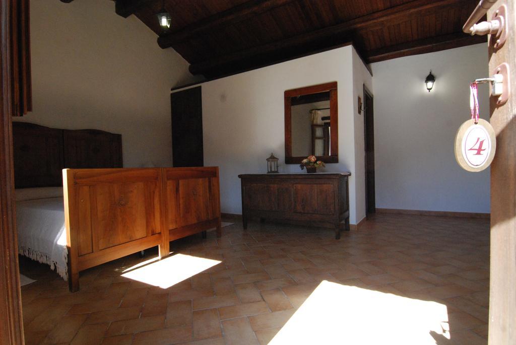 Stazzu Coiga Villa Aggius Bagian luar foto
